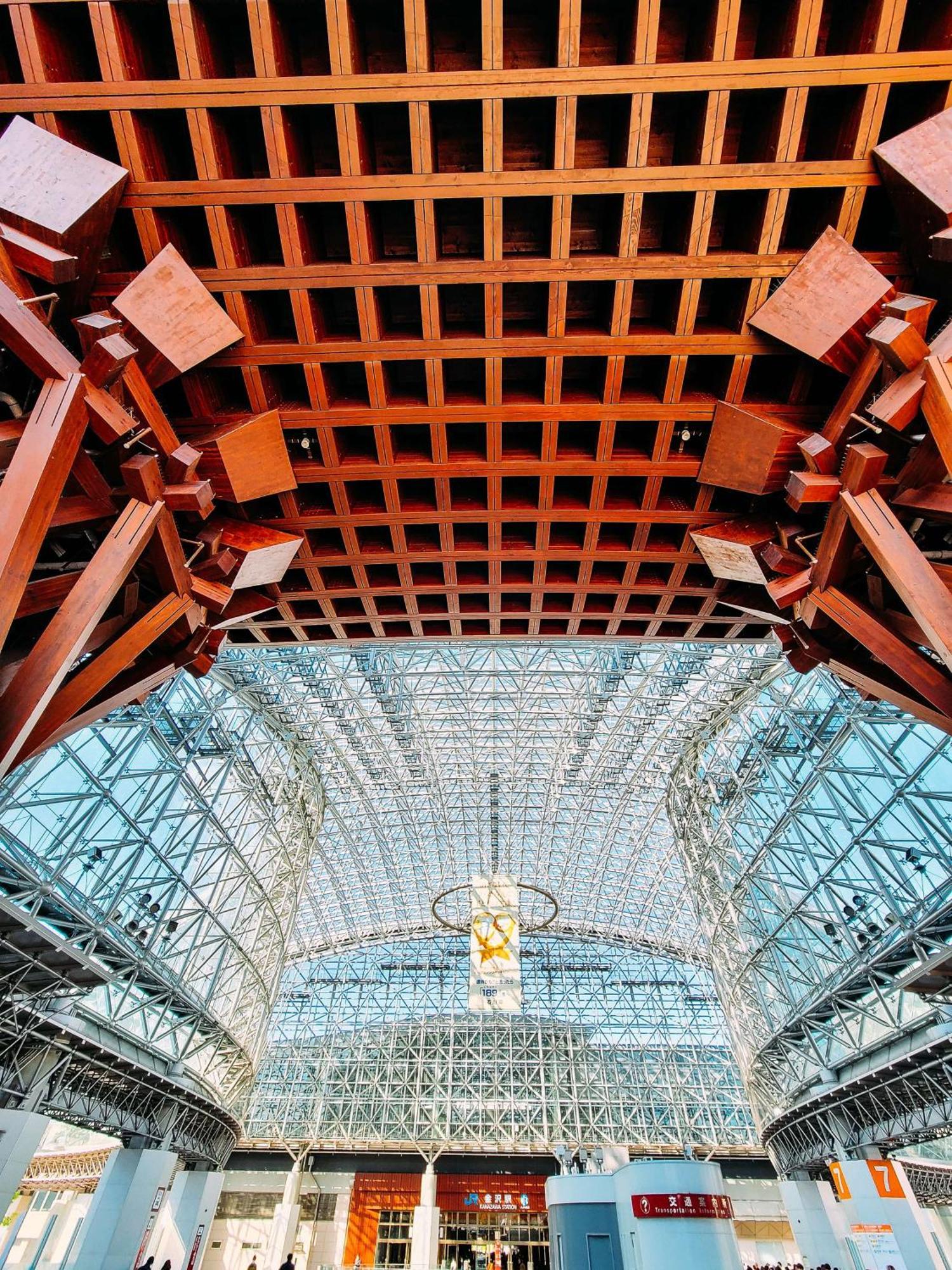 金泽凯悦尚萃酒店 外观 照片 The ceiling of the main atrium